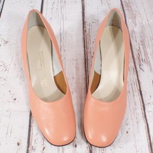 Miss America Platform Pumps